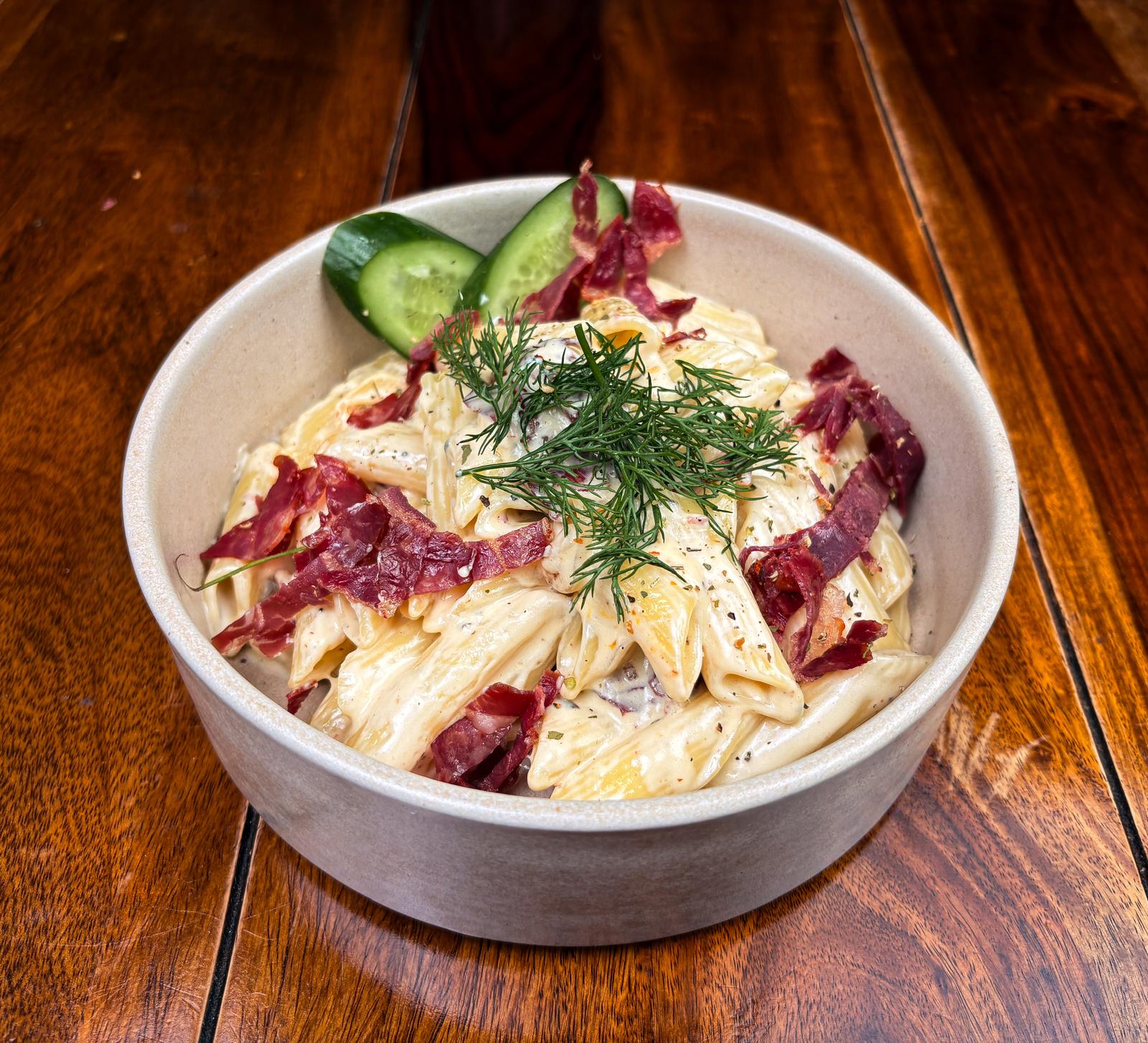 G P 04 Penne Creamy Garlic Beef Pastrami