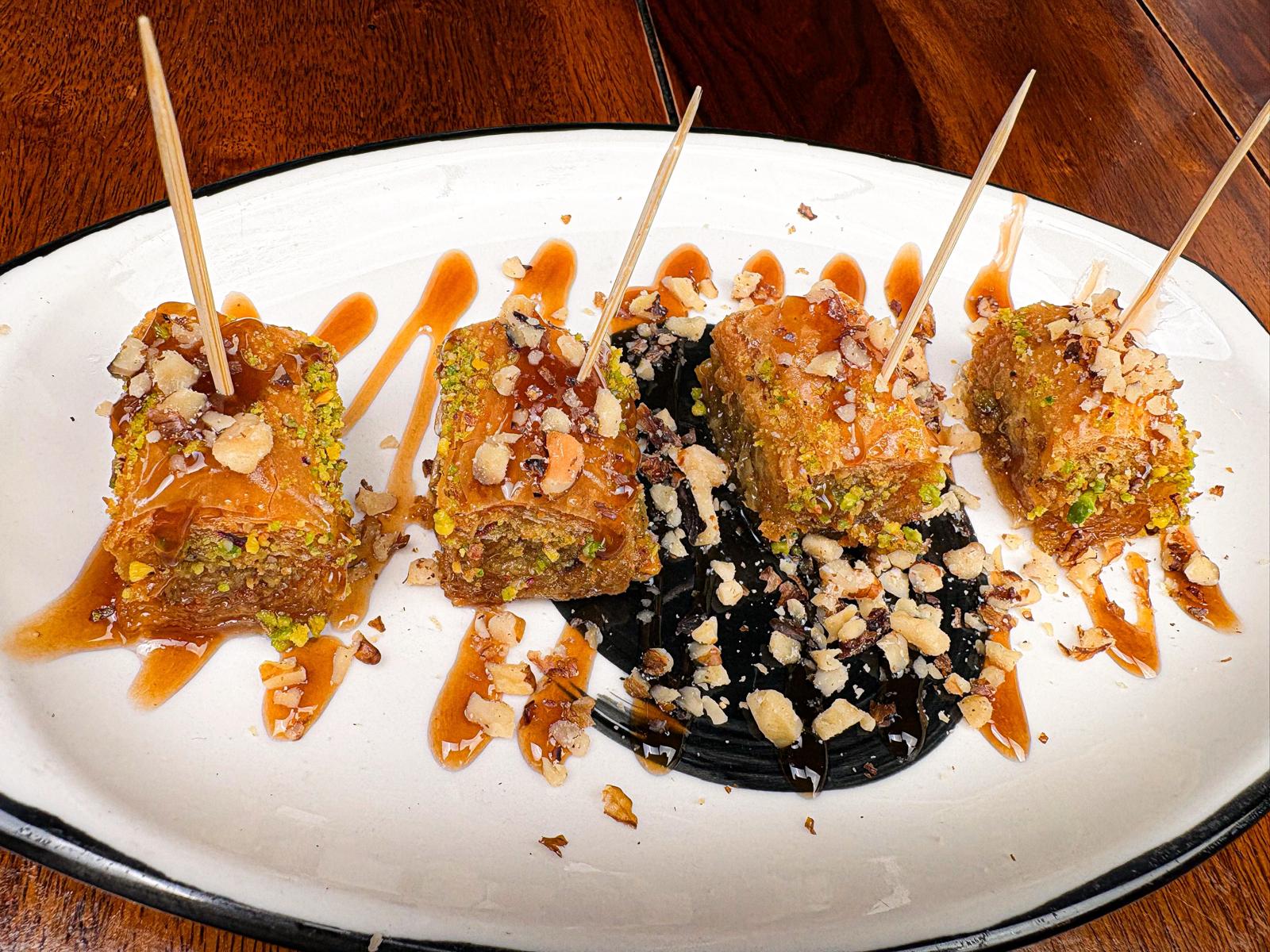 G-VJ-N D 03 Levantine Delight (Baklava)