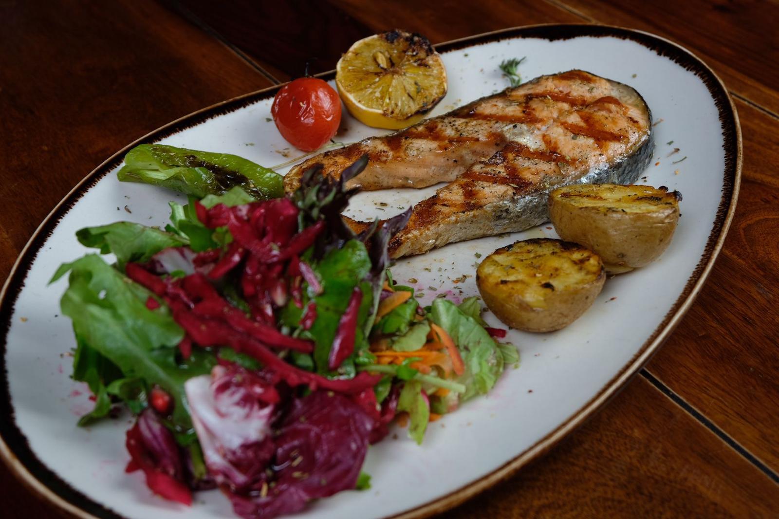 IB 03 Grilled Salmon