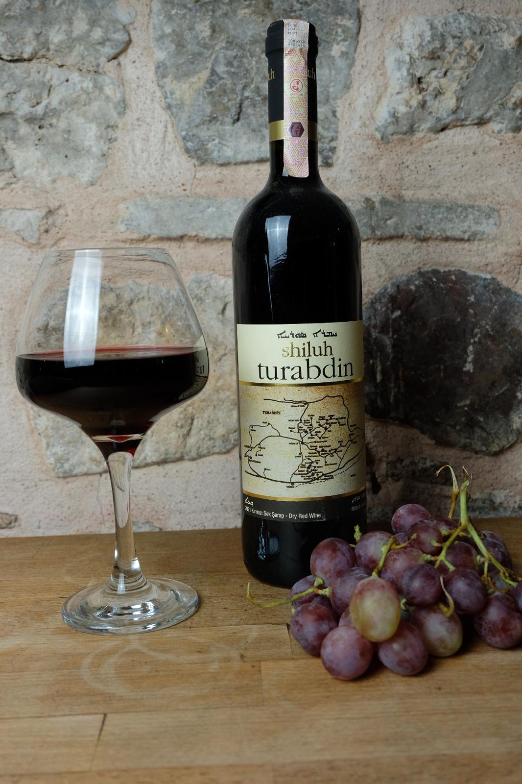 SU01 Red, Turabdin
