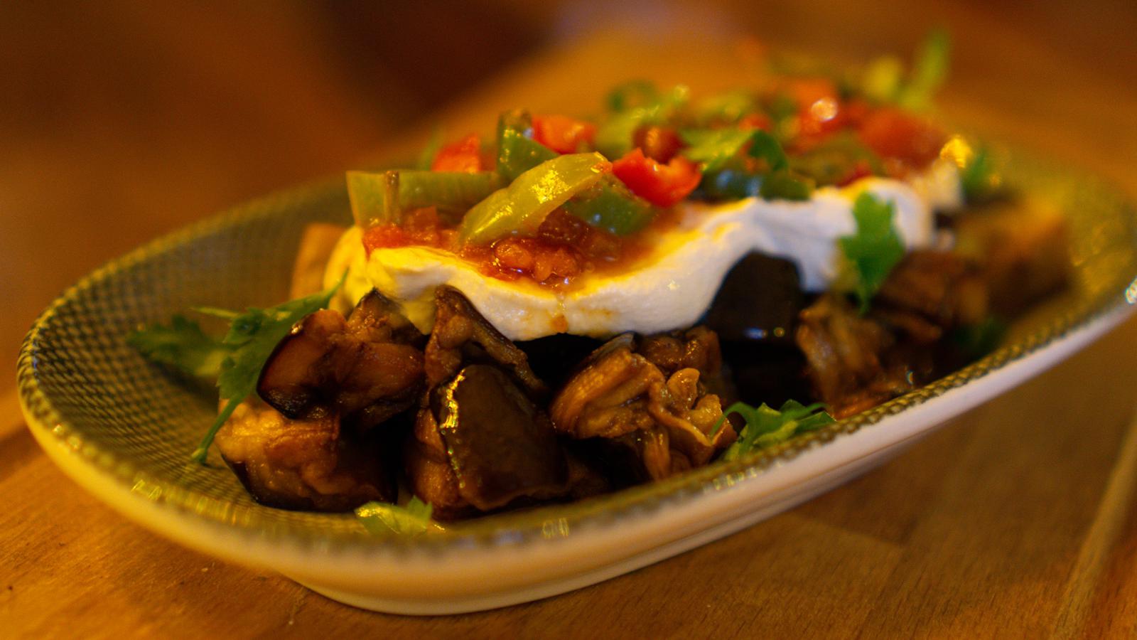 VG AP 07 Eggplant Shakshuka Cashew Yoghurt