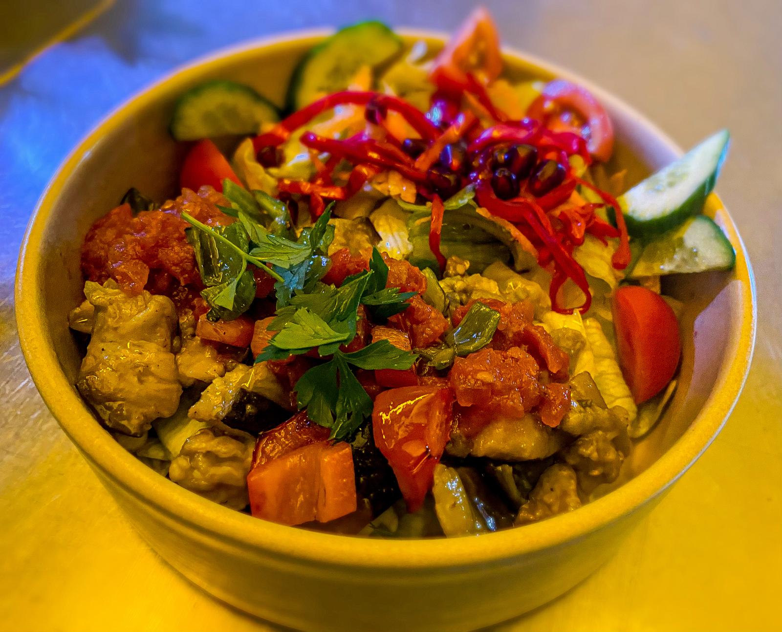 VG SA 04 Salad With Shaksuka Eggplant