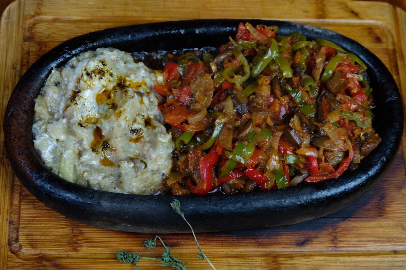 VG-VJ SF 03 Mushroom & Sultan's Favorite Casserole